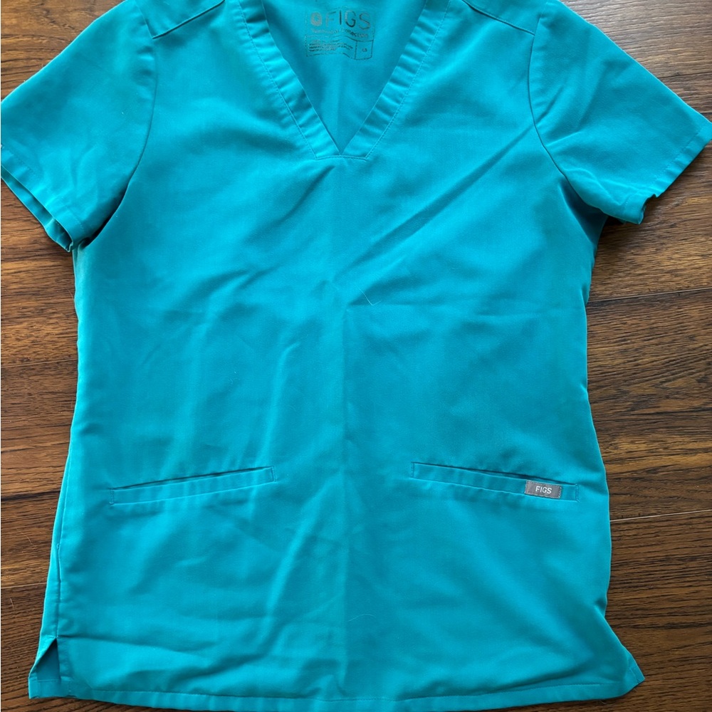 FIGS Women's Teal Scrub Top